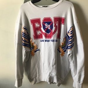 graphic sweater